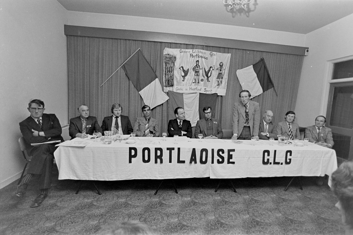 Pictured during the Press Conference to launch the Portlaoise GAA big planned development. From left: Bill Phelan, Club
Secretary, Jimmy Cotter, Social Secretary, Michael Delaney, Secretary of Leinster Council, Paddy Buggy, Chairman of Lenister
Council, Con Murphy, President of the GAA, Teddy Fennelly, Club Chairman, Sean Ramsbottom, County Chairman, speaking,
Willie Brennan, County Secretary, Tom Lalor, Club Vice-Chairman and Dick Sydes, Club Treasurer