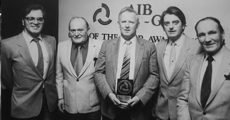 Pictured at the
presentations were Teddy Fennelly, club chairman 1981, Paudge Dowling, Club
Development chairman, Jas. O’Reilly, chairman 1982, John Wallace, Manager AIB,
Portlaoise, and club treasurer, Dick Sides.